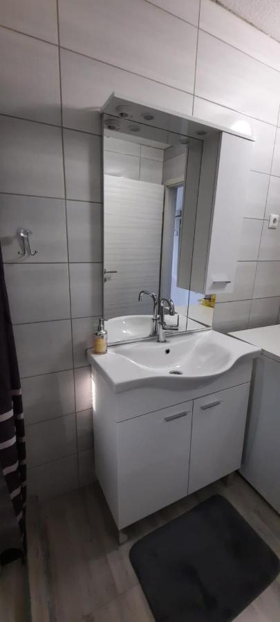 Rudanovac Apartman Karolina מראה חיצוני תמונה