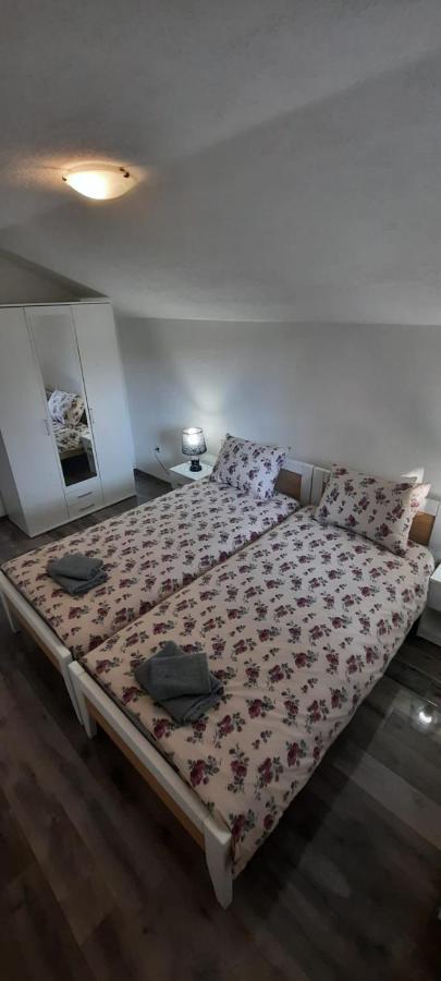 Rudanovac Apartman Karolina מראה חיצוני תמונה